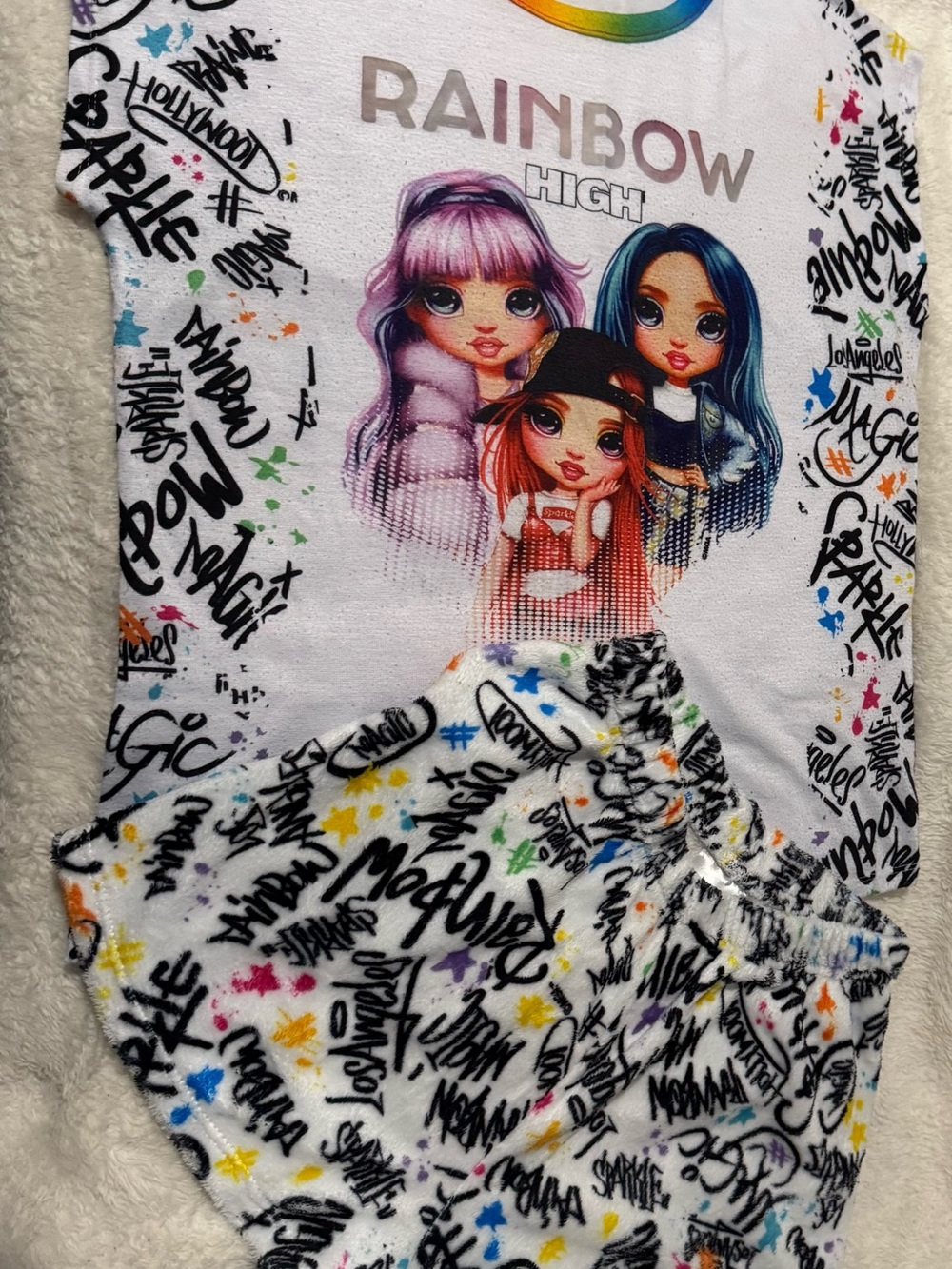 Rainbow High Girls' White Multicolor Graphic Pajama Set
